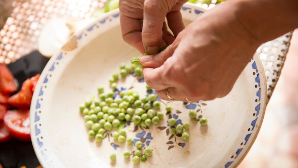 Idée recette : le petit pois façon tajine, carottes, abricot et ciboulette et sa feta à l'huile d'olive