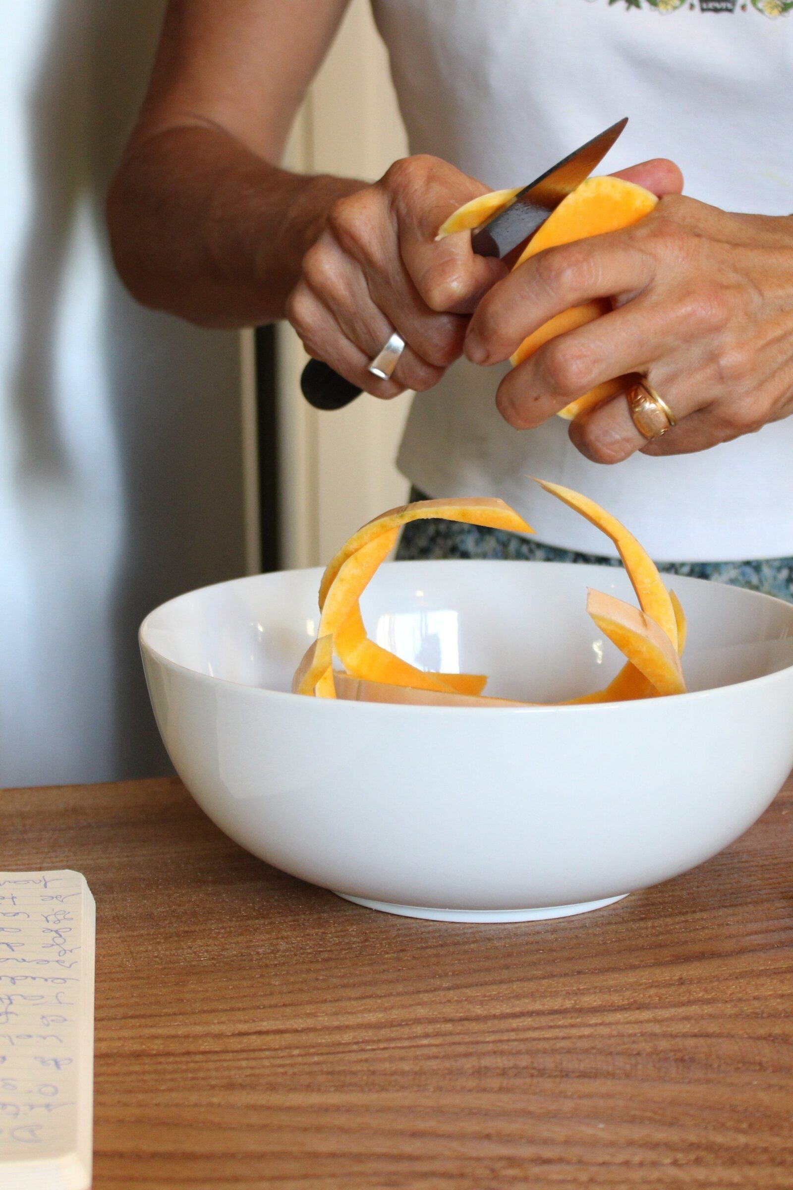 Kürbisrisotto: zarter Butternut-Kürbis und aromatische Brühe